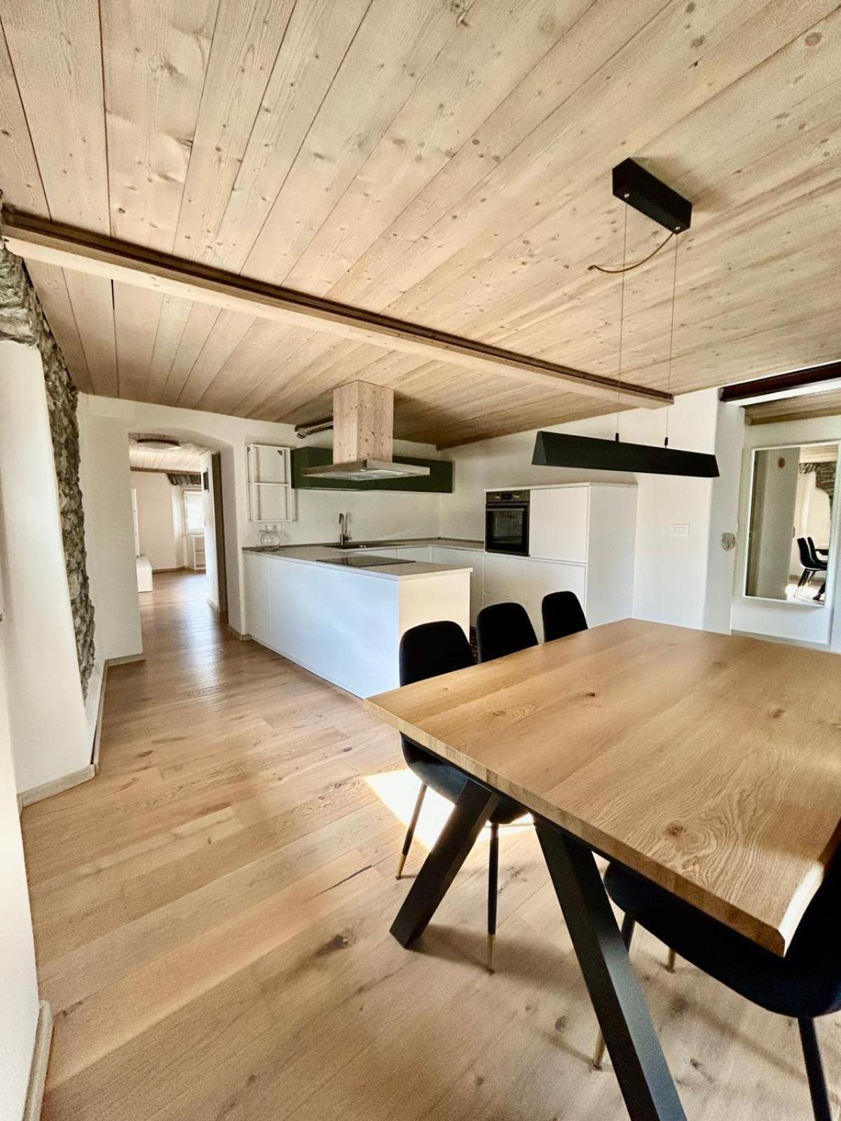 Aosta Holiday Apartments - Monte Zerbion Exterior photo